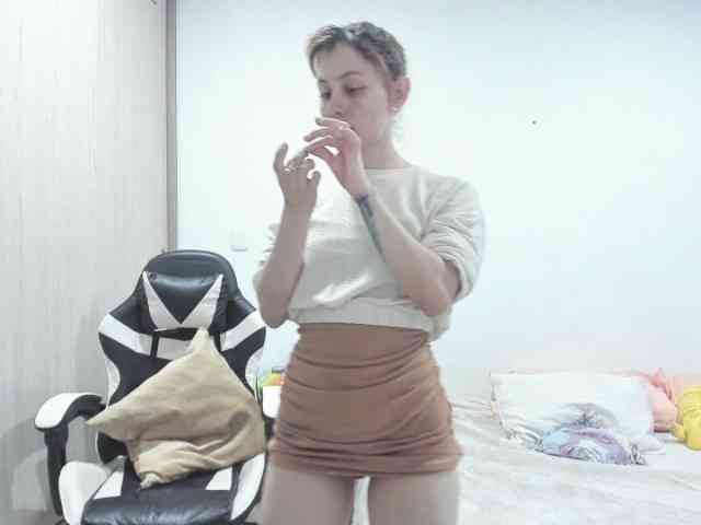 RevySadashiTrue webcam