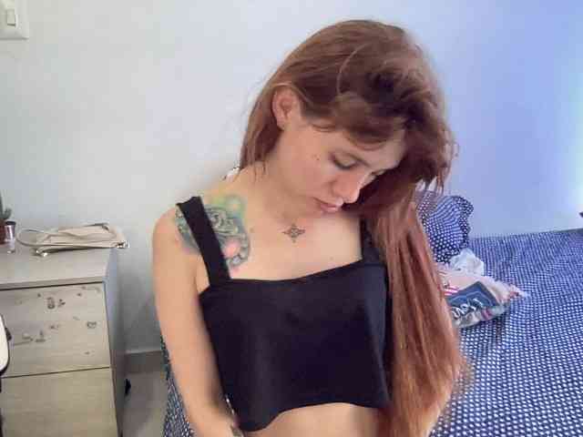 RevySadashiTrue webcam