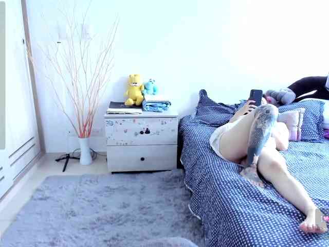 RevySadashiTrue webcam