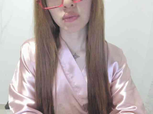 RevySadashiTrue webcam