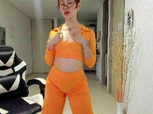 RevySadashiTrue webcam