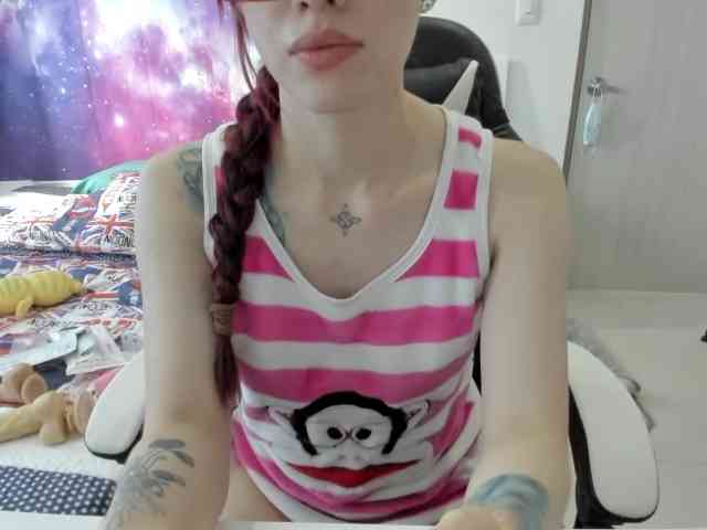 RevySadashiTrue webcam
