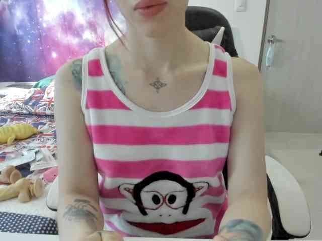 RevySadashiTrue webcam