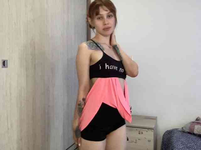 RevySadashiTrue webcam