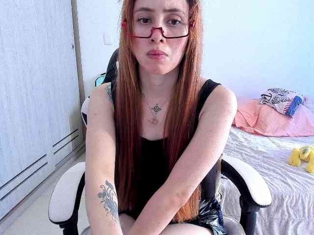 RevySadashiTrue webcam