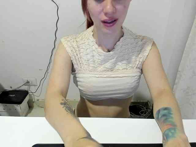 RevySadashiTrue webcam