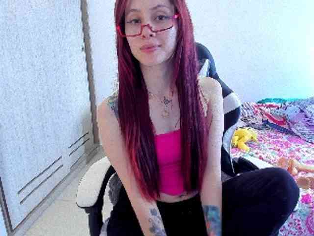 RevySadashiTrue webcam