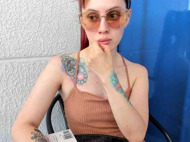 RevySadashiTrue webcam