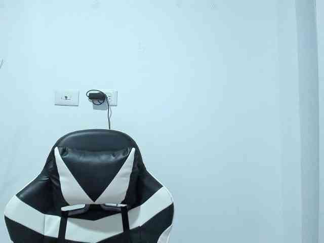 RevySadashiTrue webcam