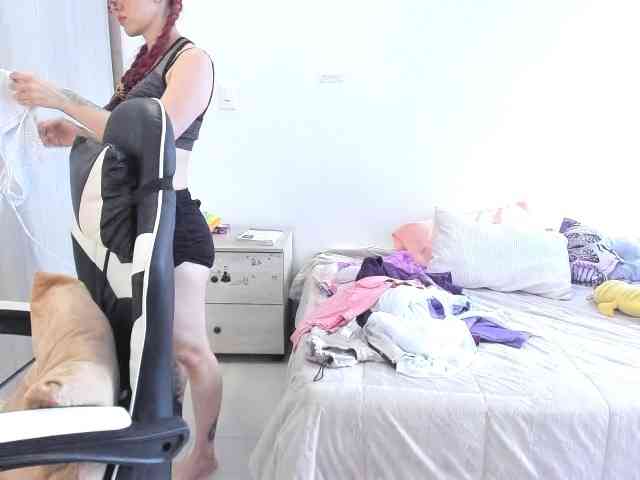 RevySadashiTrue webcam