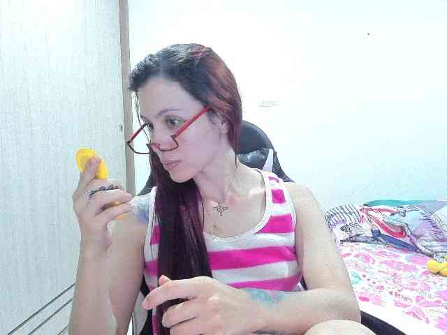 RevySadashiTrue webcam