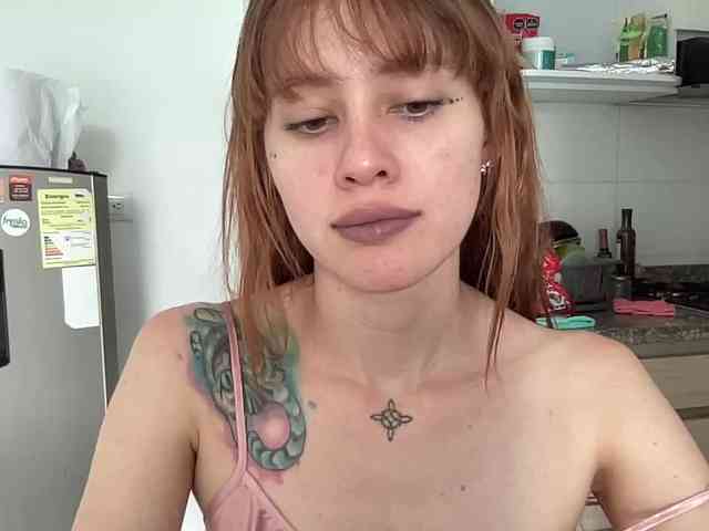 RevySadashiTrue webcam