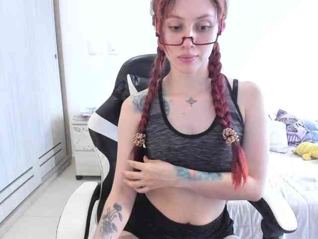 RevySadashiTrue webcam