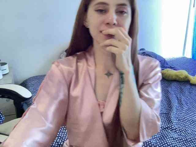 RevySadashiTrue webcam