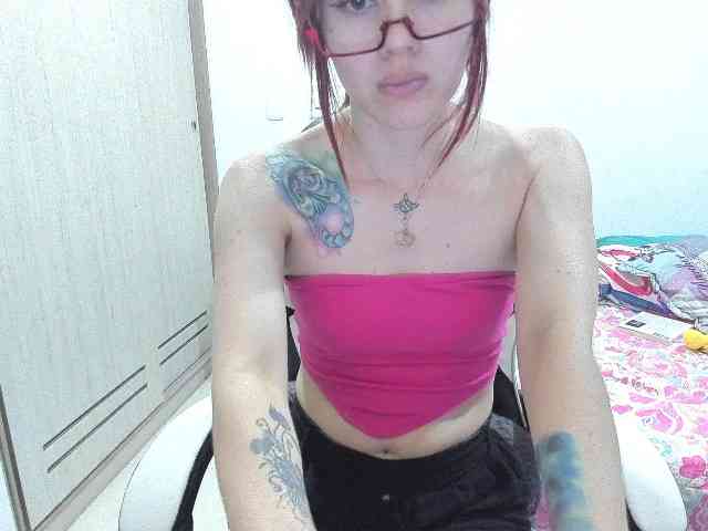 RevySadashiTrue webcam