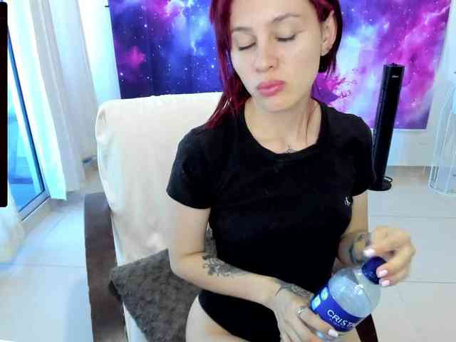 RevySadashiTrue webcam