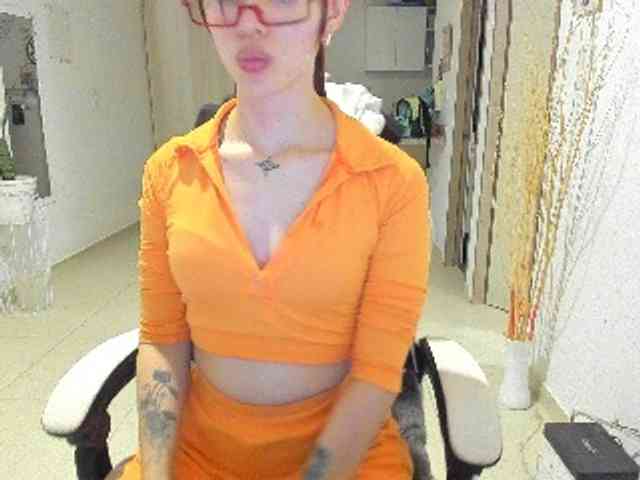 RevySadashiTrue webcam