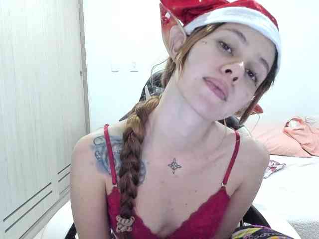 RevySadashiTrue webcam