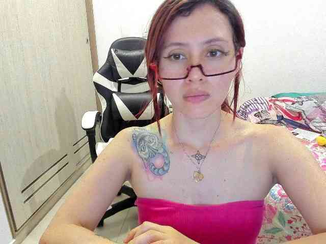 RevySadashiTrue webcam