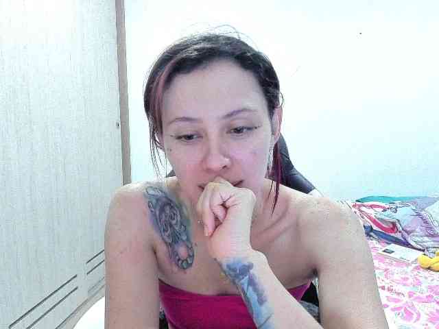 RevySadashiTrue webcam