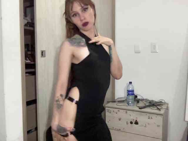 RevySadashiTrue webcam