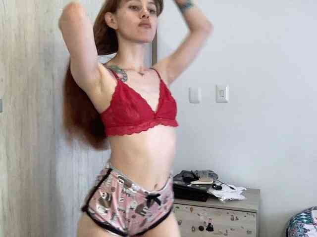 RevySadashiTrue webcam