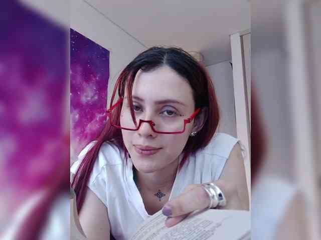 RevySadashiTrue webcam