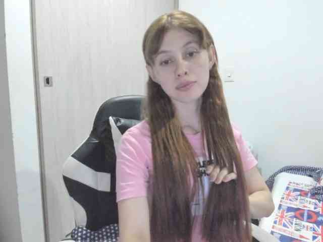 RevySadashiTrue webcam