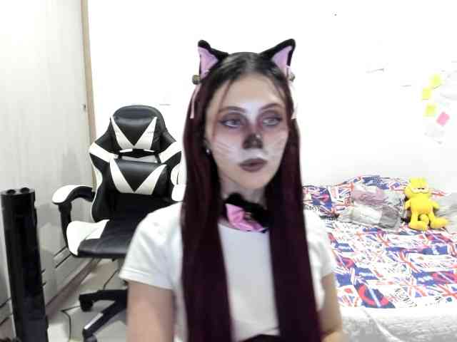 RevySadashiTrue webcam
