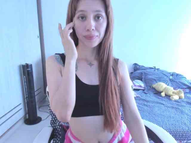 RevySadashiTrue webcam