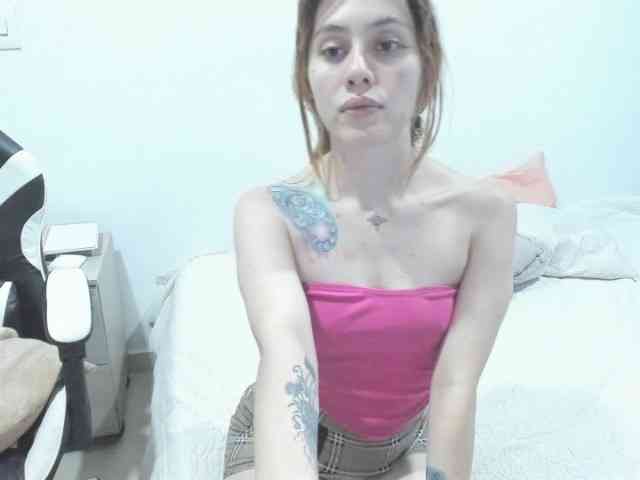 RevySadashiTrue webcam