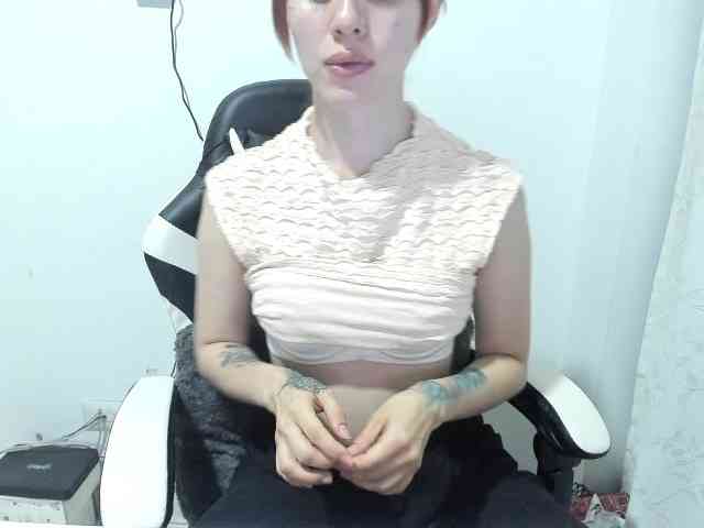 RevySadashiTrue webcam