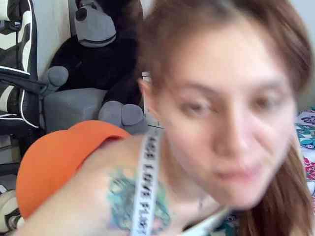 RevySadashiTrue webcam