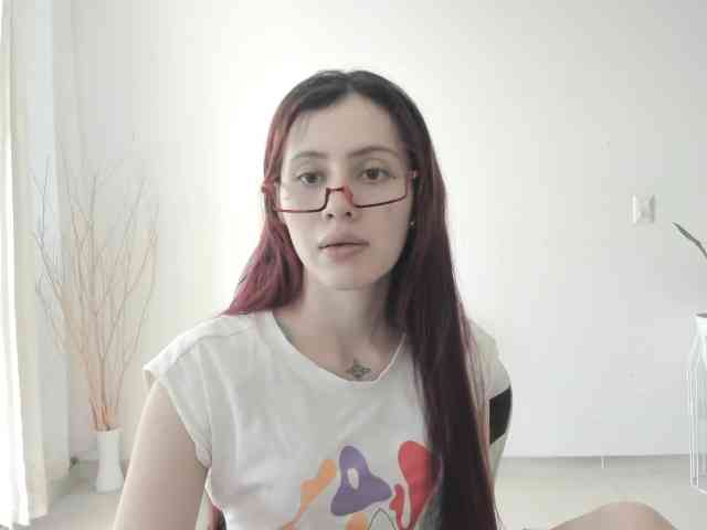 RevySadashiTrue webcam