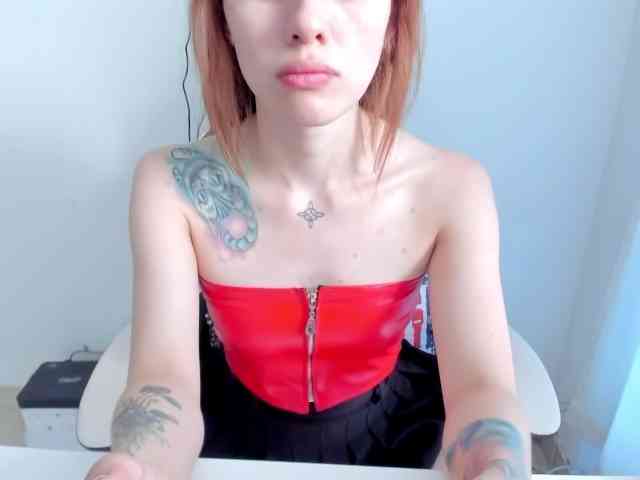 RevySadashiTrue webcam