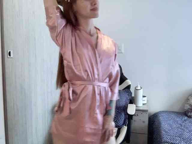 RevySadashiTrue webcam