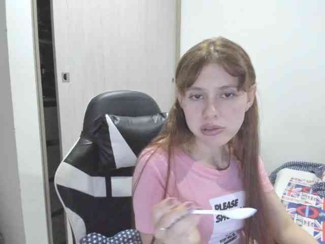 RevySadashiTrue webcam