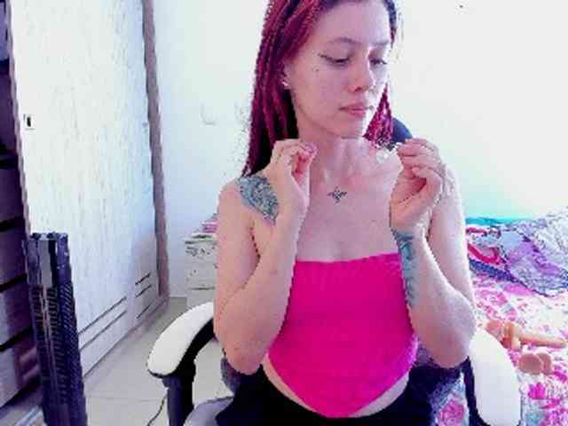 RevySadashiTrue webcam