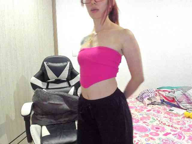 RevySadashiTrue webcam