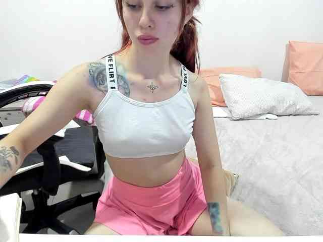 RevySadashiTrue webcam