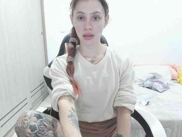 RevySadashiTrue webcam