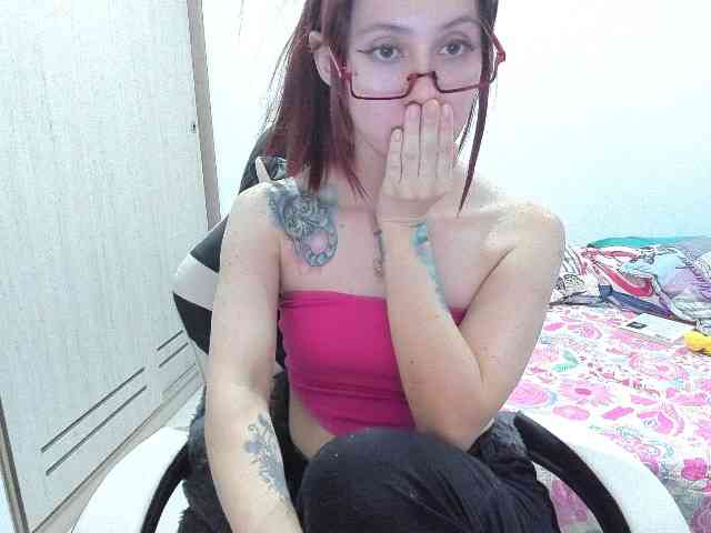 RevySadashiTrue webcam