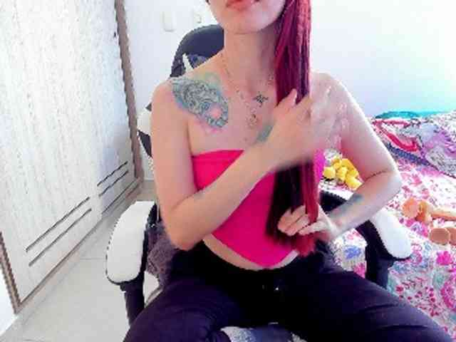 RevySadashiTrue webcam