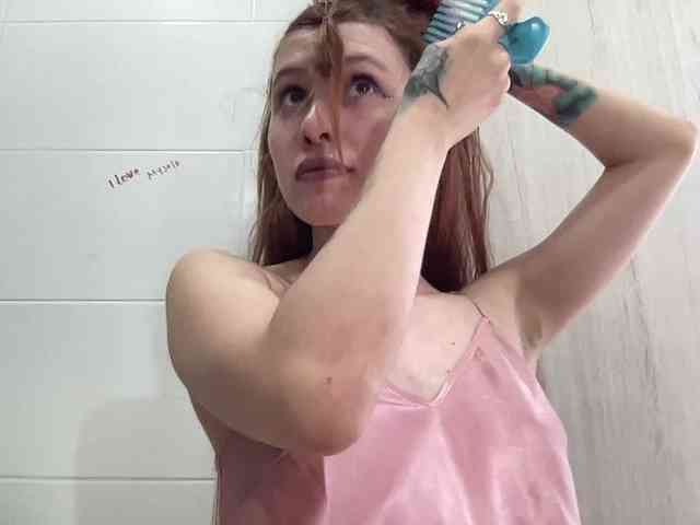 RevySadashiTrue webcam