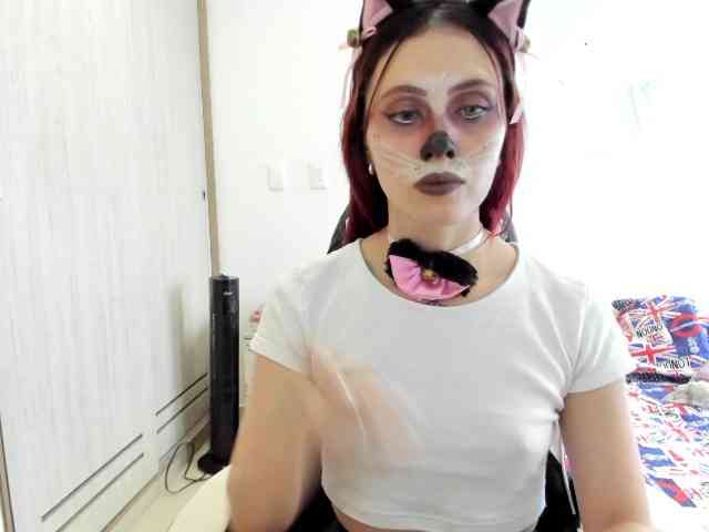 RevySadashiTrue webcam