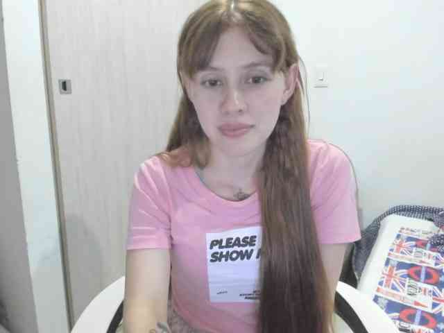 RevySadashiTrue webcam