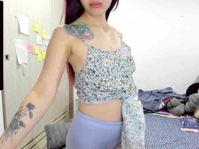 RevySadashiTrue webcam