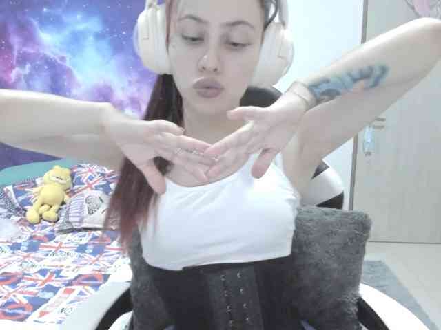 RevySadashiTrue webcam