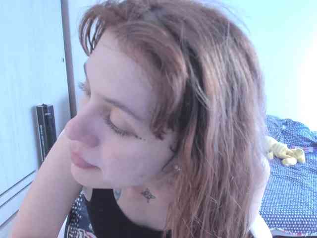 RevySadashiTrue webcam