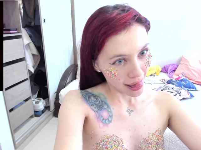 RevySadashiTrue webcam